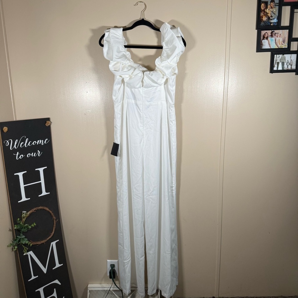 Lulus Immense Glamour White Satin Ruffled Off-the-Shoulder Jumpsuit XL New - Picture 5 of 9